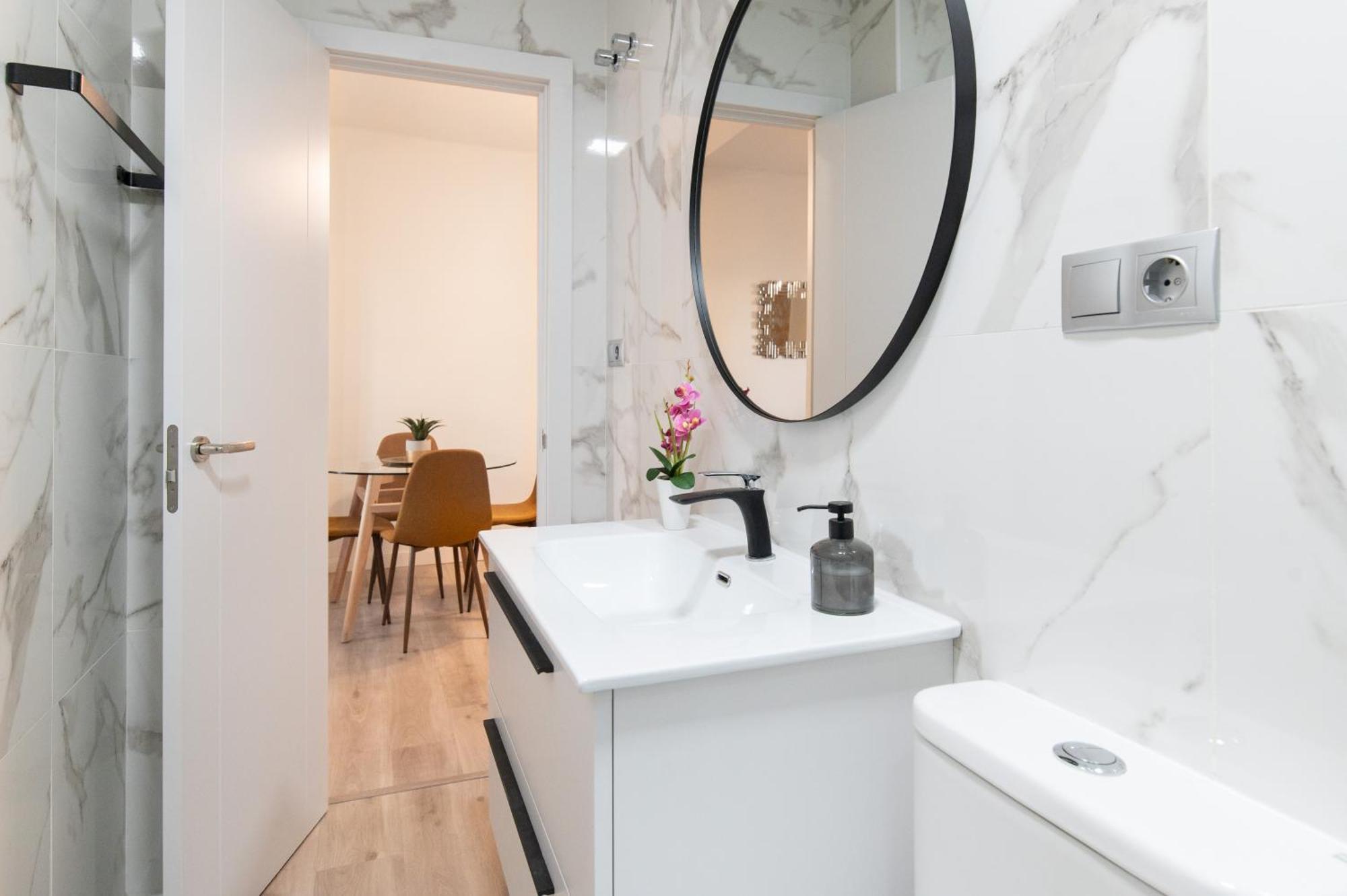 Apartamento Triana Habitame Inmobiliaria Σεβίλλη Εξωτερικό φωτογραφία
