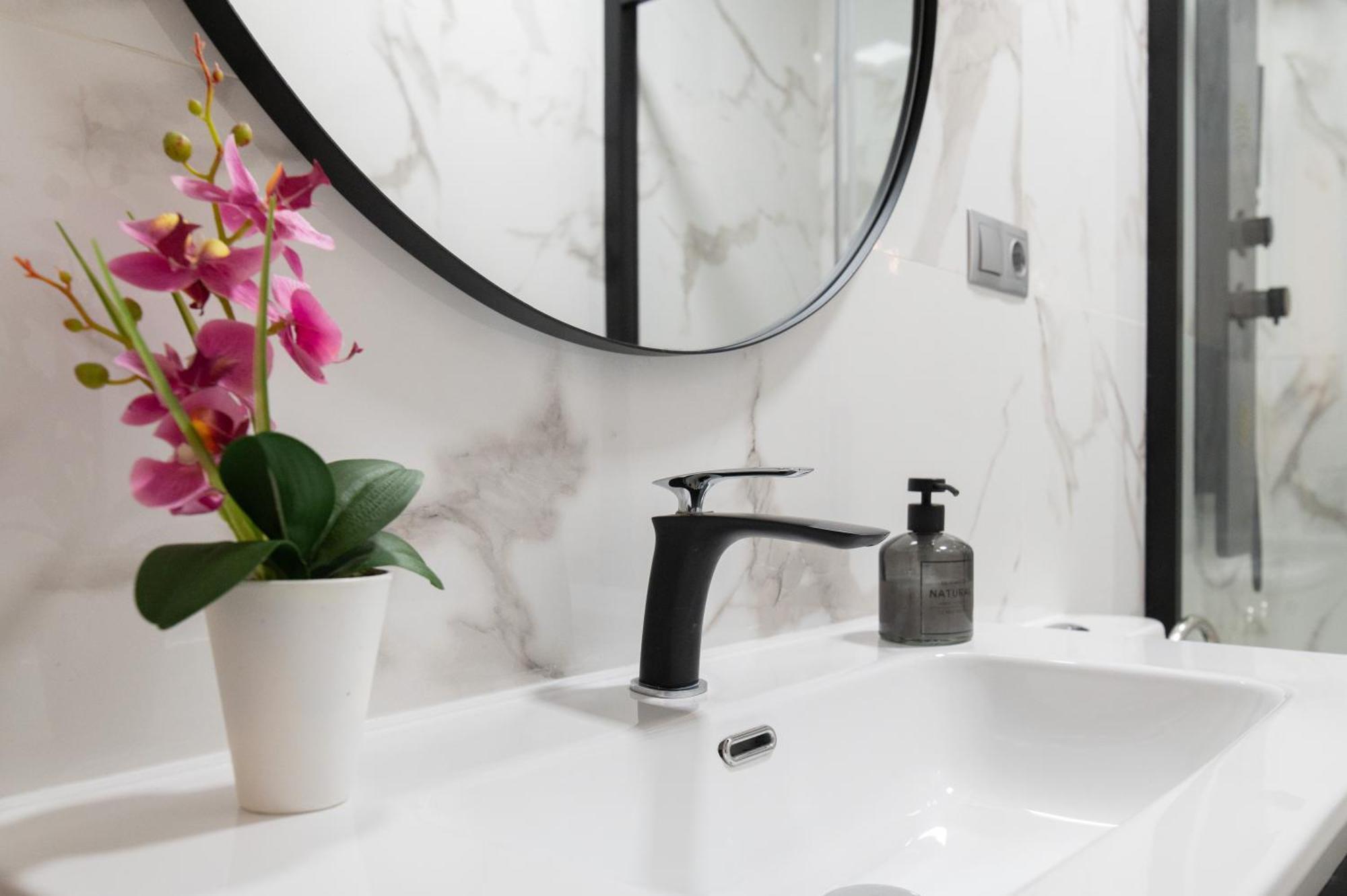 Apartamento Triana Habitame Inmobiliaria Σεβίλλη Εξωτερικό φωτογραφία